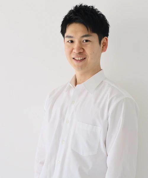 minacii 代表 佐藤 太一(さとう たいち)